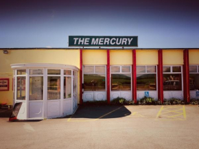  The Mercury  Болтон